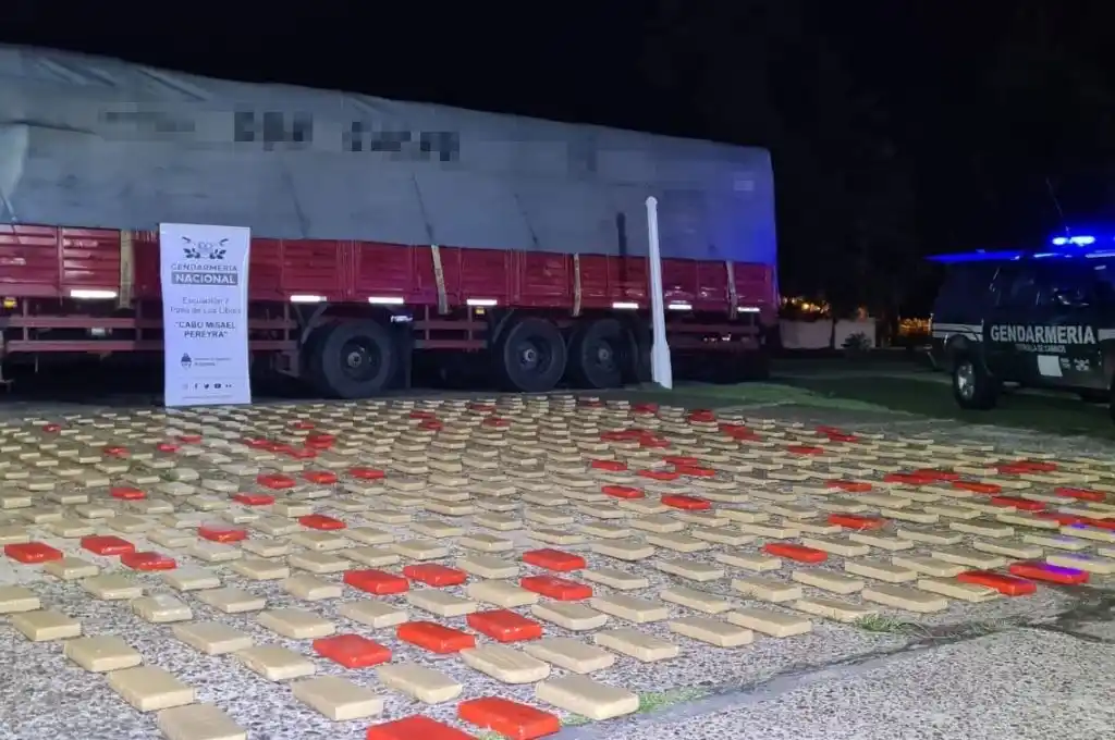 Detienen a camionero con 500 kilos de marihuana en Corrientes