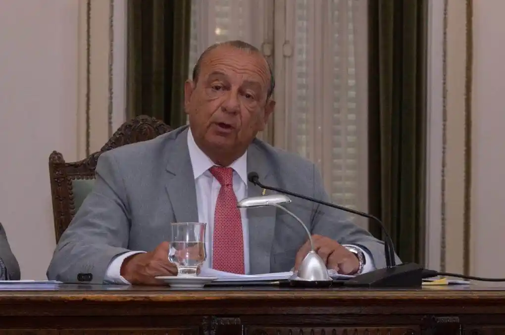 El Intendente Sánchez saluda a los Trabajadores Municipales en su día