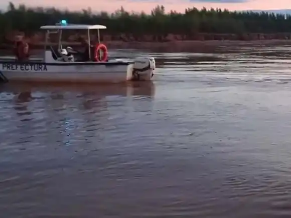 El fiscal Saldutti aseguró que el cuerpo encontrado en el río sufrió "un fuerte golpe sobre la zona craneal"