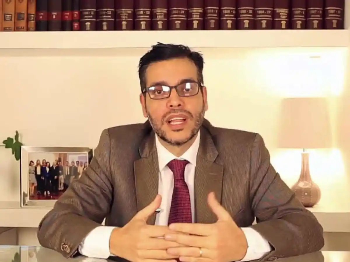 Un juez de Córdoba consideró que no reconocer a una hija constituye violencia de género