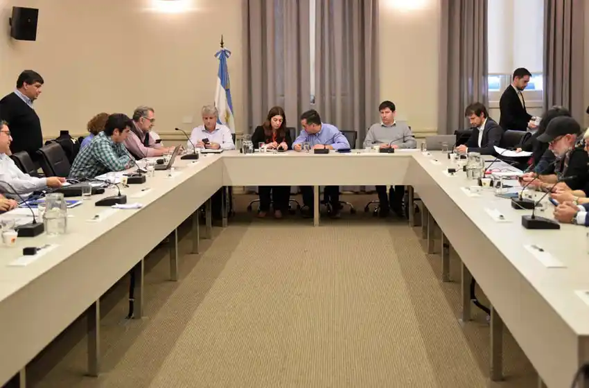 Descontarán los días a los docentes universitarios que sigan de paro