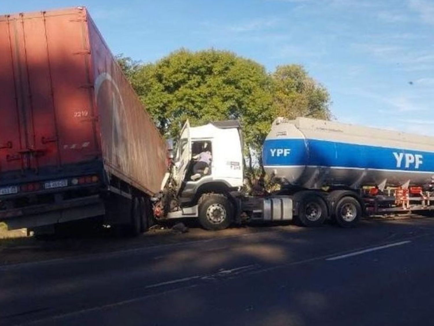 el violento choque no causo heridos