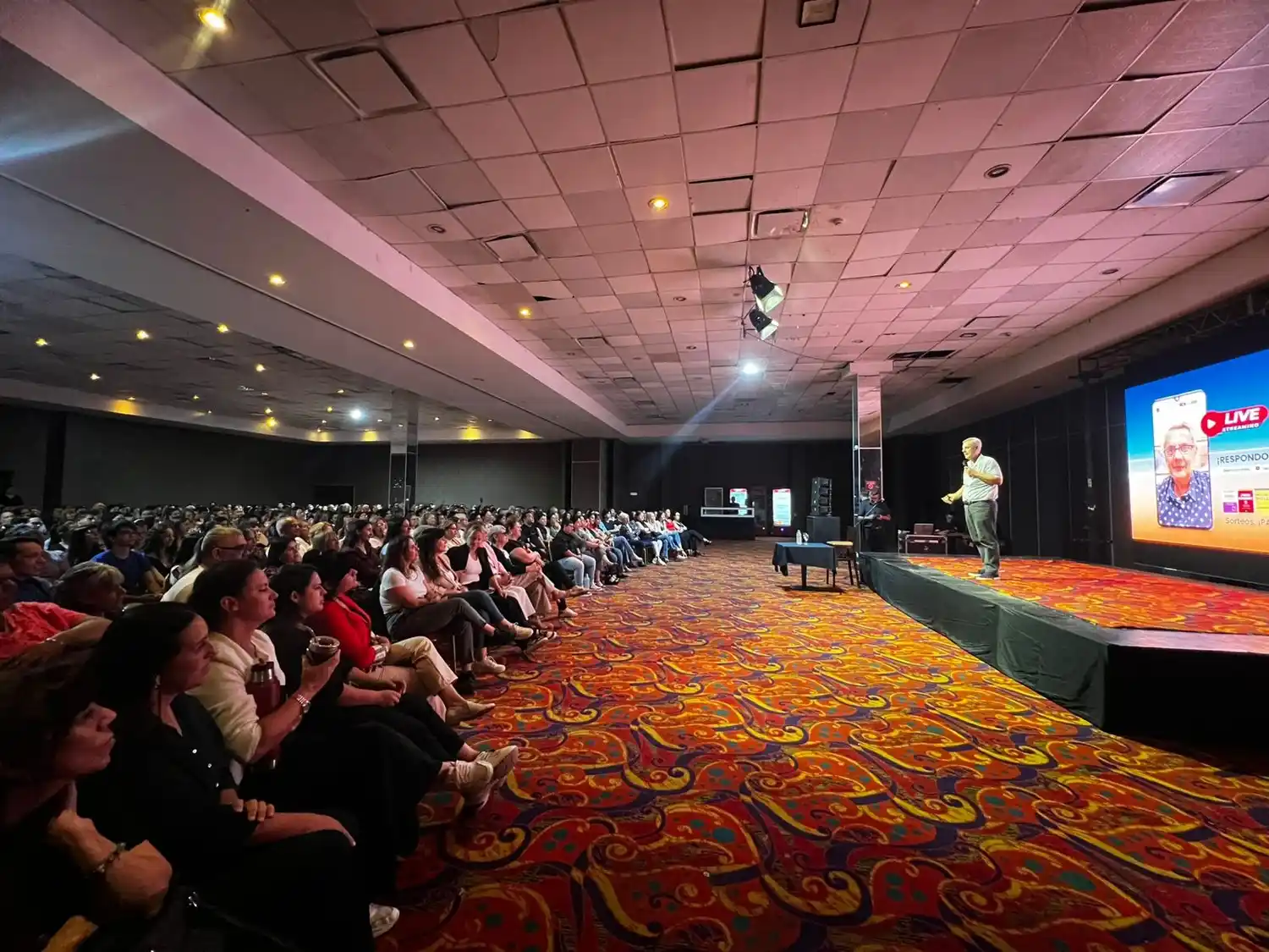 Stamateas brindó una conferencia en la ciudad de Formosa