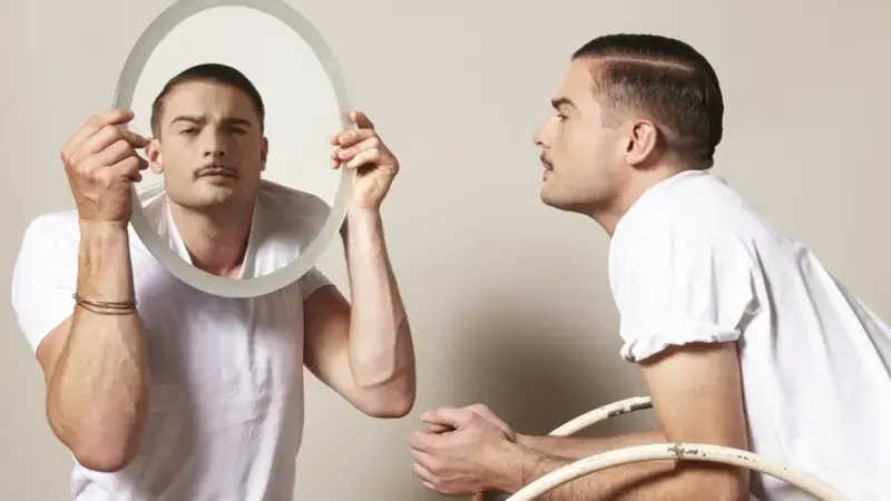 No son manías, son un reflejo de su inteligencia: 4 cosas que hacen las personas geniales