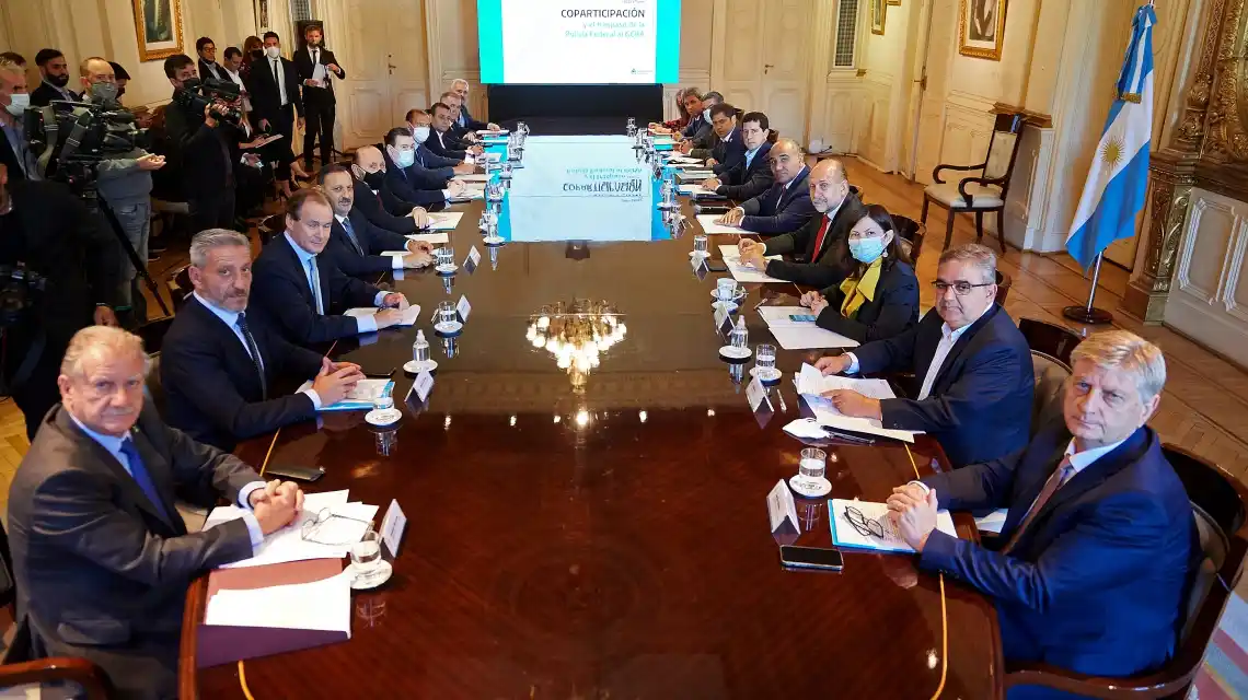 Perotti en la Casa Rosada por la coparticipación: "Necesitamos fondos para seguridad", dijo