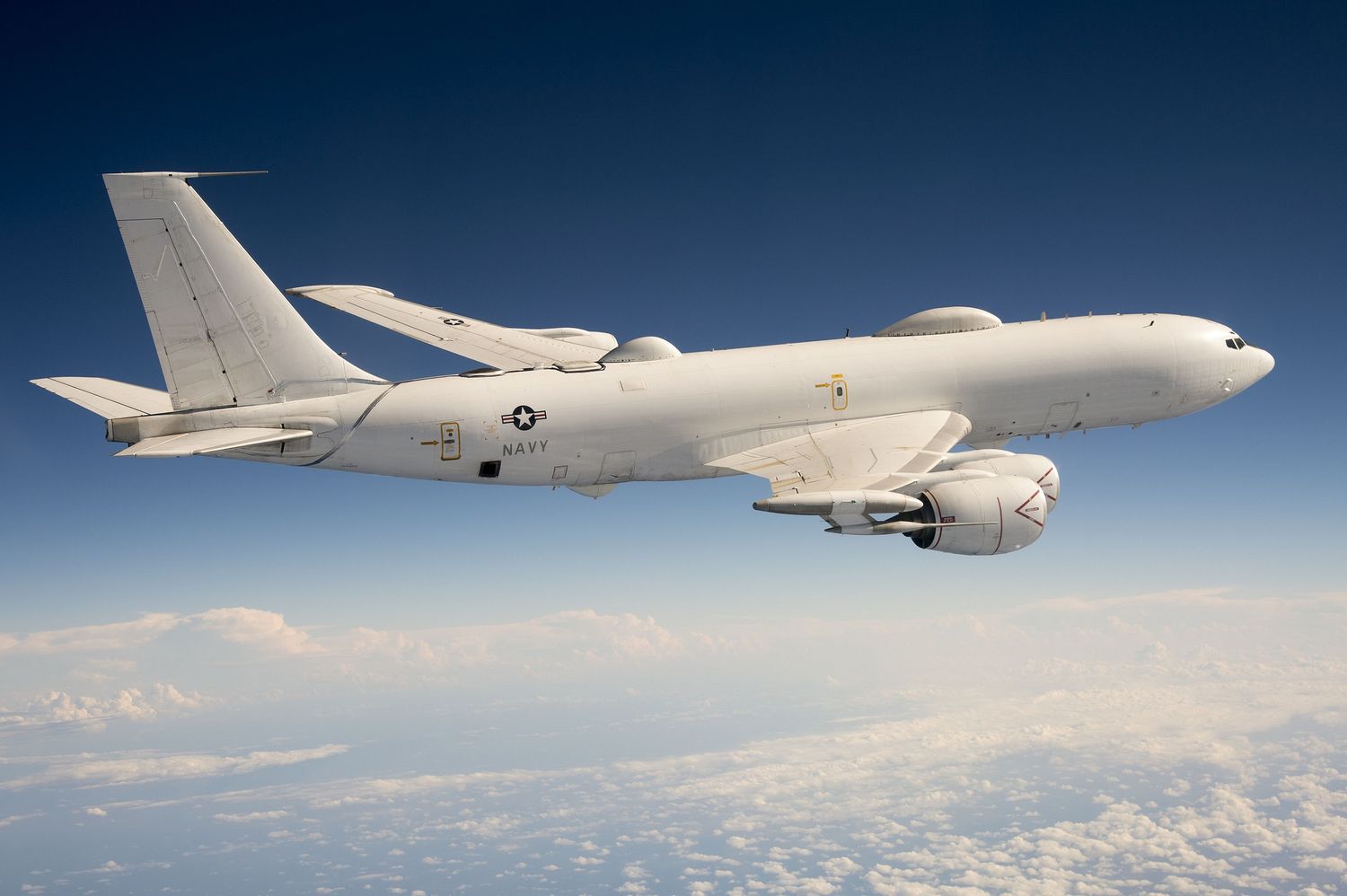 Adiós al E-6B Mercury: será sucedido por el E-130J en las misiones TACAMO de comunicaciones nucleares estratégicas de la US. Navy