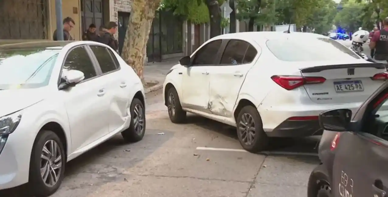 Una persecución policial terminó a los tiros en una plaza llena de chicos en Barracas