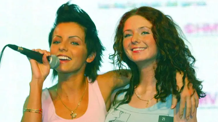t.A.T.u.: el dúo basado en una mentira que liberó sexualmente a toda una generación