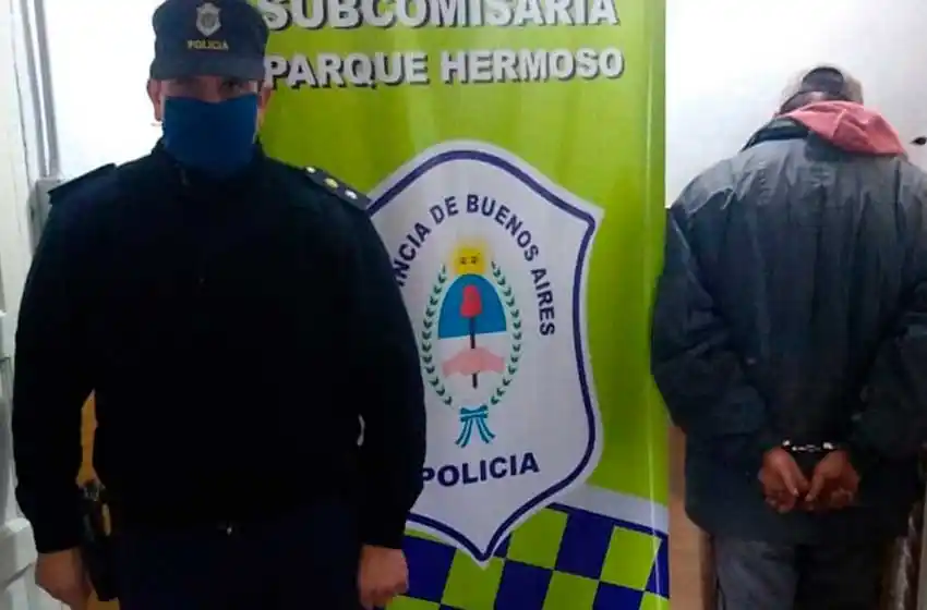 Robó 90 kg de morrones y fue detenido
