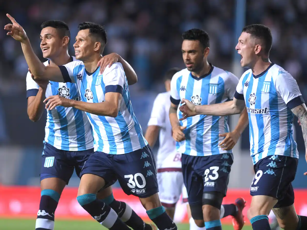  Racing lo dio vuelta y festejó ante Lanús 
