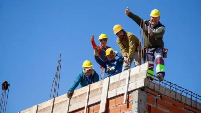 Programa de viviendas y urbanizaciones en la Provincia.