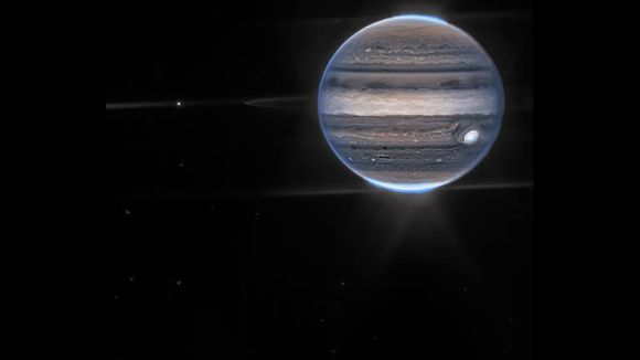 ENTÉRESE CUÁNDO Y CÓMO será posible observar Júpiter y Saturno en el cielo nocturno