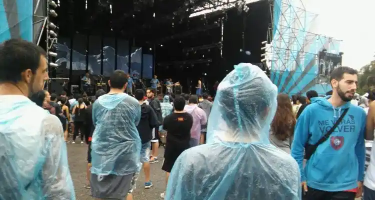 La segunda jornada del Rock en Baradero no se suspende por lluvia