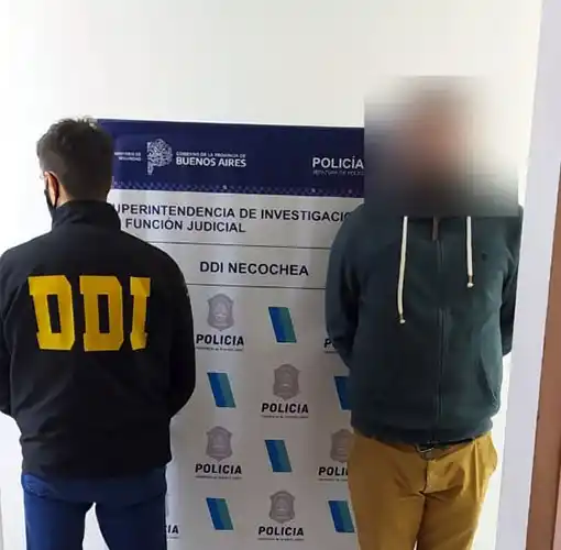 Prestó dinero a una mujer y lo acusan de amenazas de muerte