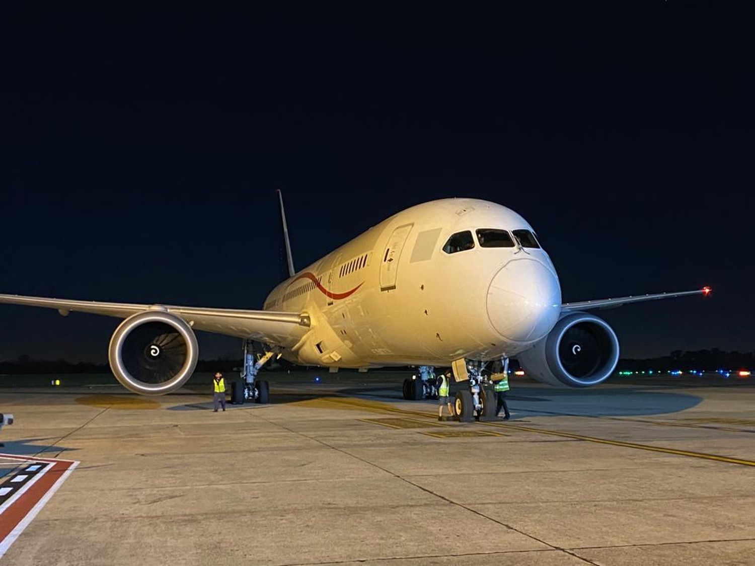 Arribó a la Argentina un vuelo especial con refugiados ucranianos