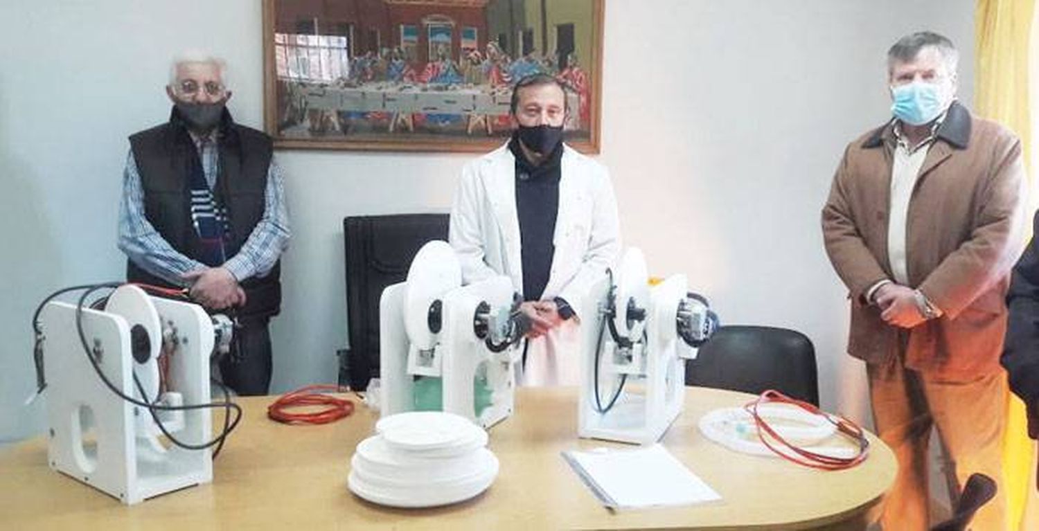 SIATRASAG junto a emprendedores, desarrollaron un automatizador respiratorio