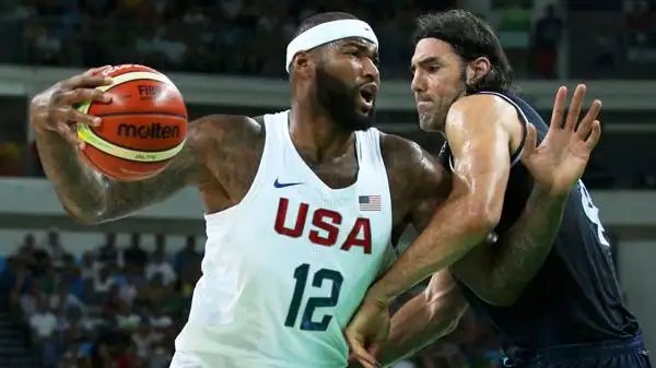 Argentina cayó ante la jerarquía del Dream Team y se despidió de los Juegos Olímpicos