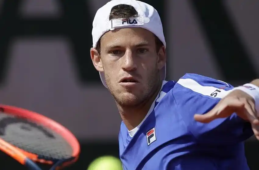 Peque Schwartzman perdió ante Tsitsipas y se despidió de Roland Garros