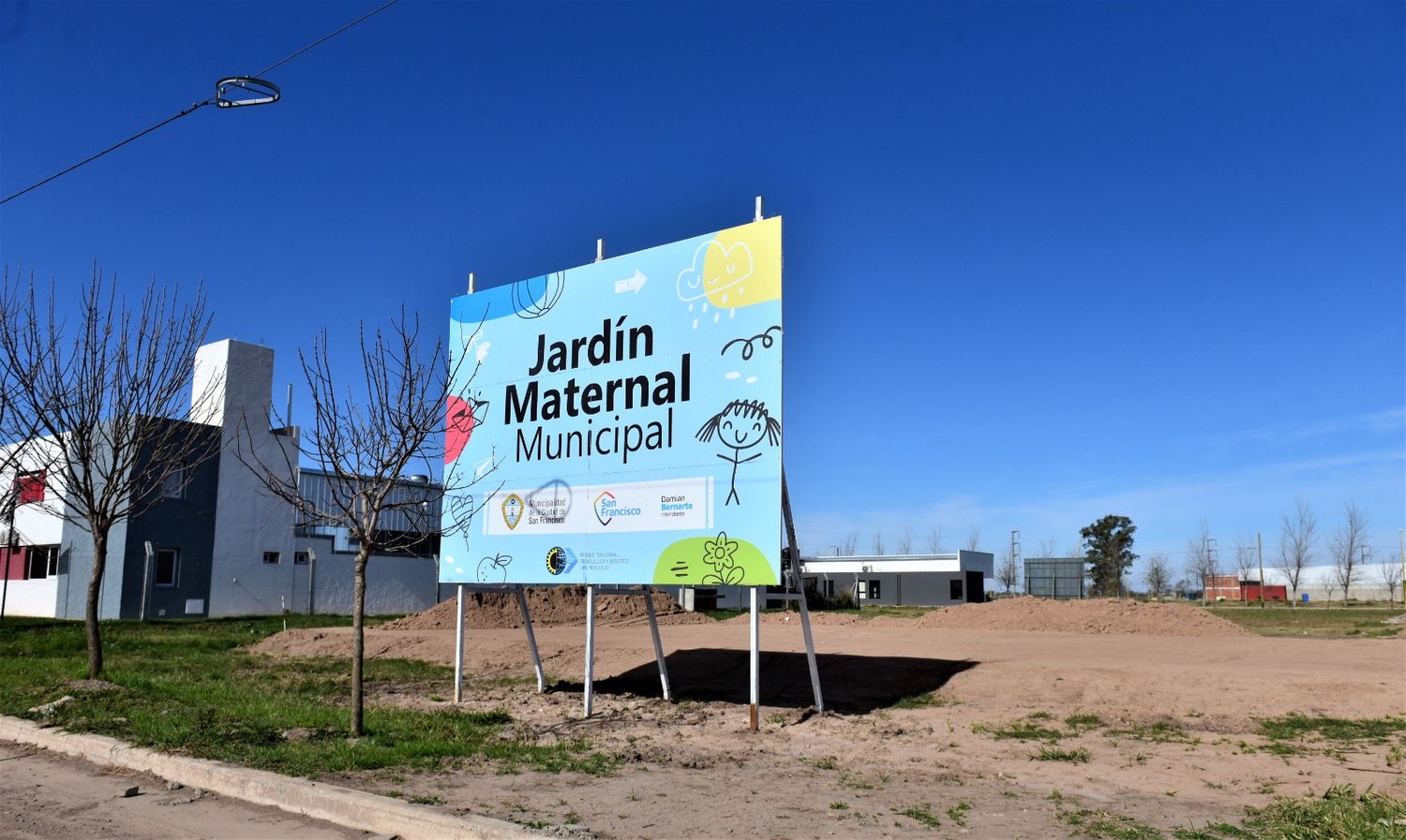 Cartel del Jardín Maternal que funcionará en el Parque Industrial