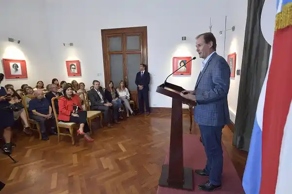 Bordet remarcó su compromiso de avanzar en políticas de equidad de género