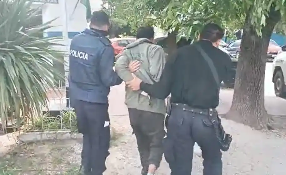 El detenido, junto a otro, generaban disturbios en Luro y Tres Arroyos.