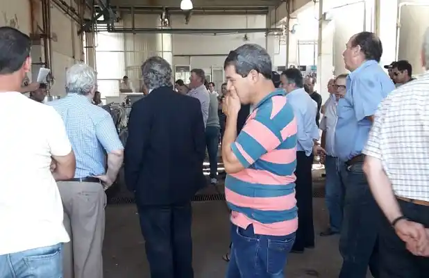 Remataron vehículos y parte del inventario de Cotagú