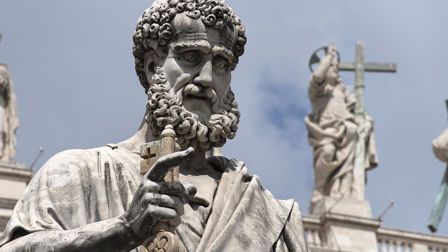¿Por qué los Papas cambian su nombre al asumir el pontificado?