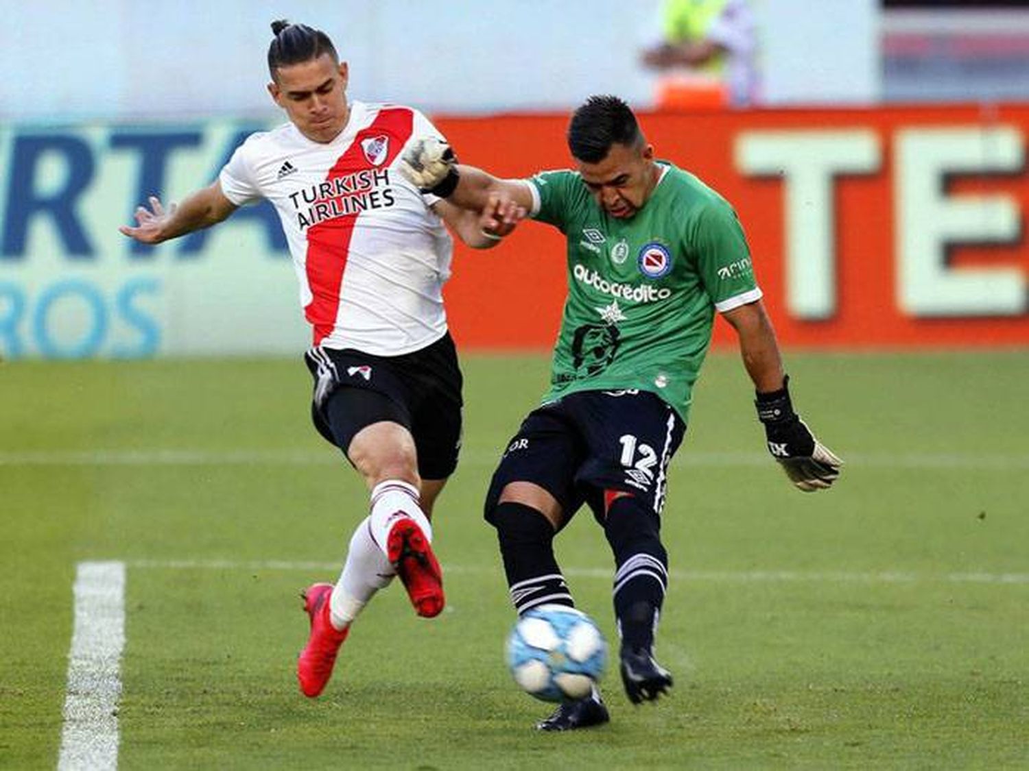 River y Argentinos empataron en un vibrante partido por la Zona Campeonato de la Copa Maradona