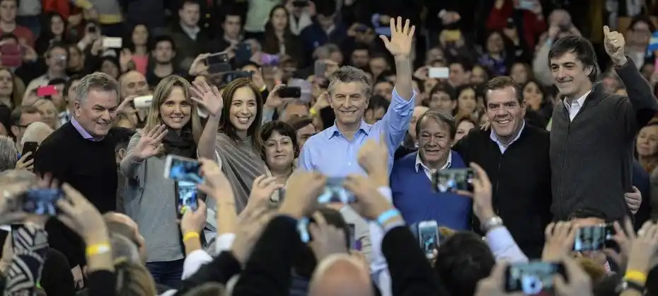 Macri: "En diez años Argentina va a ser un país fuerte"