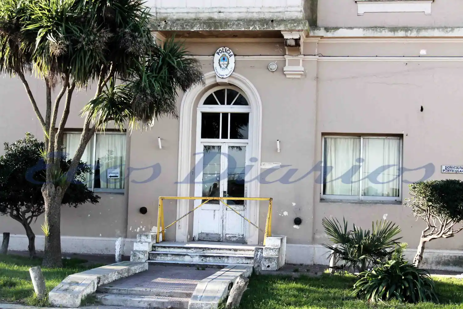 Preocupa el deplorable estado en que se encuentra el edificio de la Comisaría Segunda de Quequén