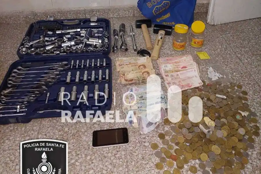 Persecución policial: se dio a la fuga saltando tapiales y techos luego de ser protagonsita de un robo