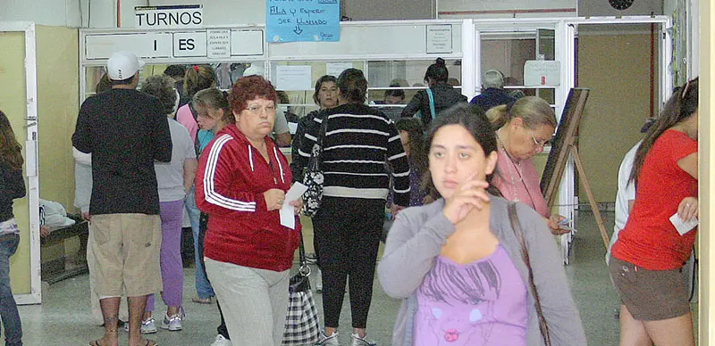 Proponen que se costee la compra de equipos para los hospitales con dinero de las concesiones