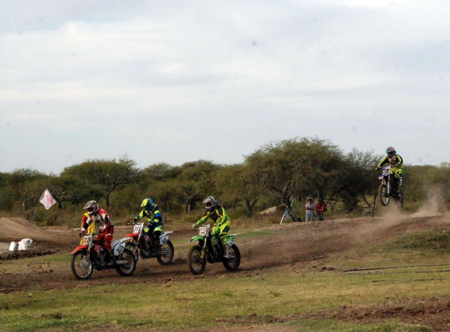 Zonal MX Gualeguaychú: Esteban Adriel se adueñó de El Fortín