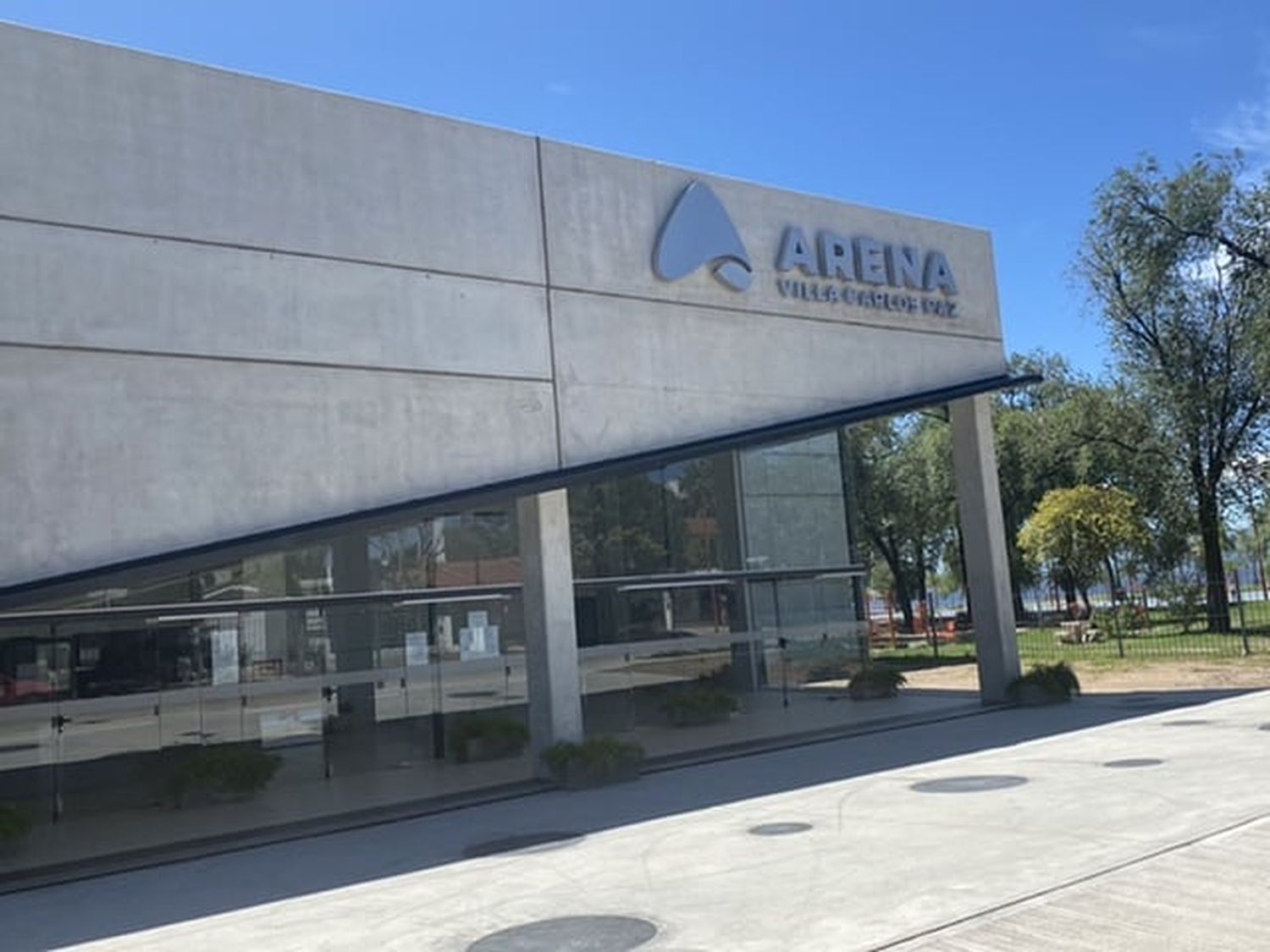 Estrenan el estadio en el que peleará Matías Rueda