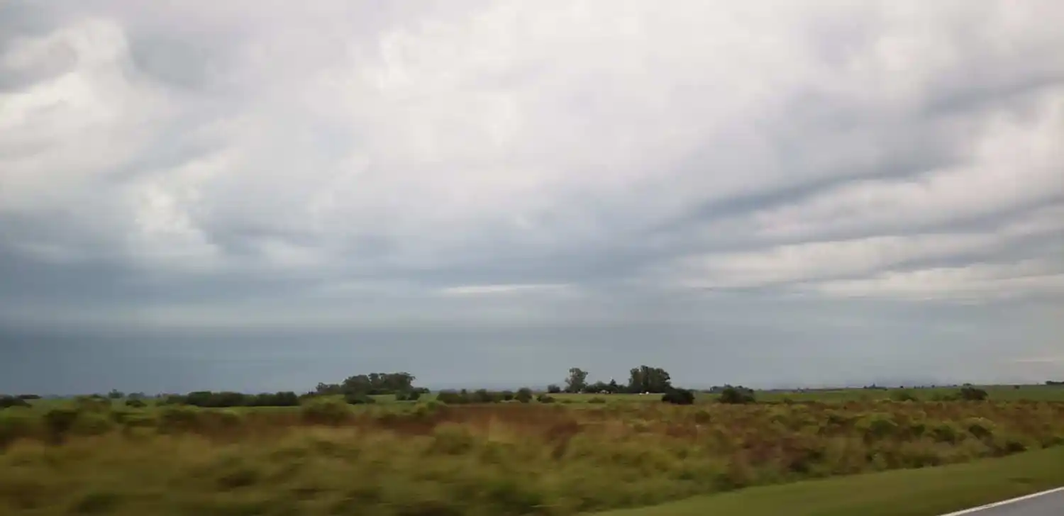 El SMN emitió un alerta naranja por tormentas de variada intensidad