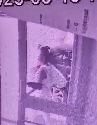 Una mujer fue detenida por arrojar a su bebé en Belgrano
