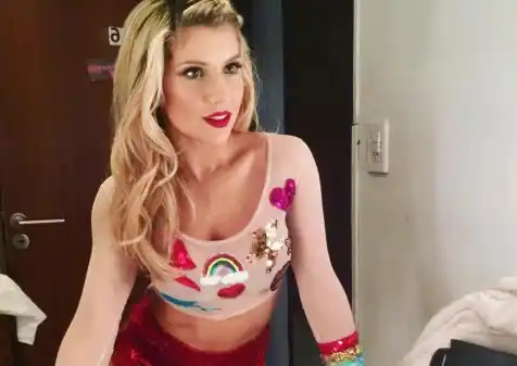 Laurita Fernández fue conejita por un día