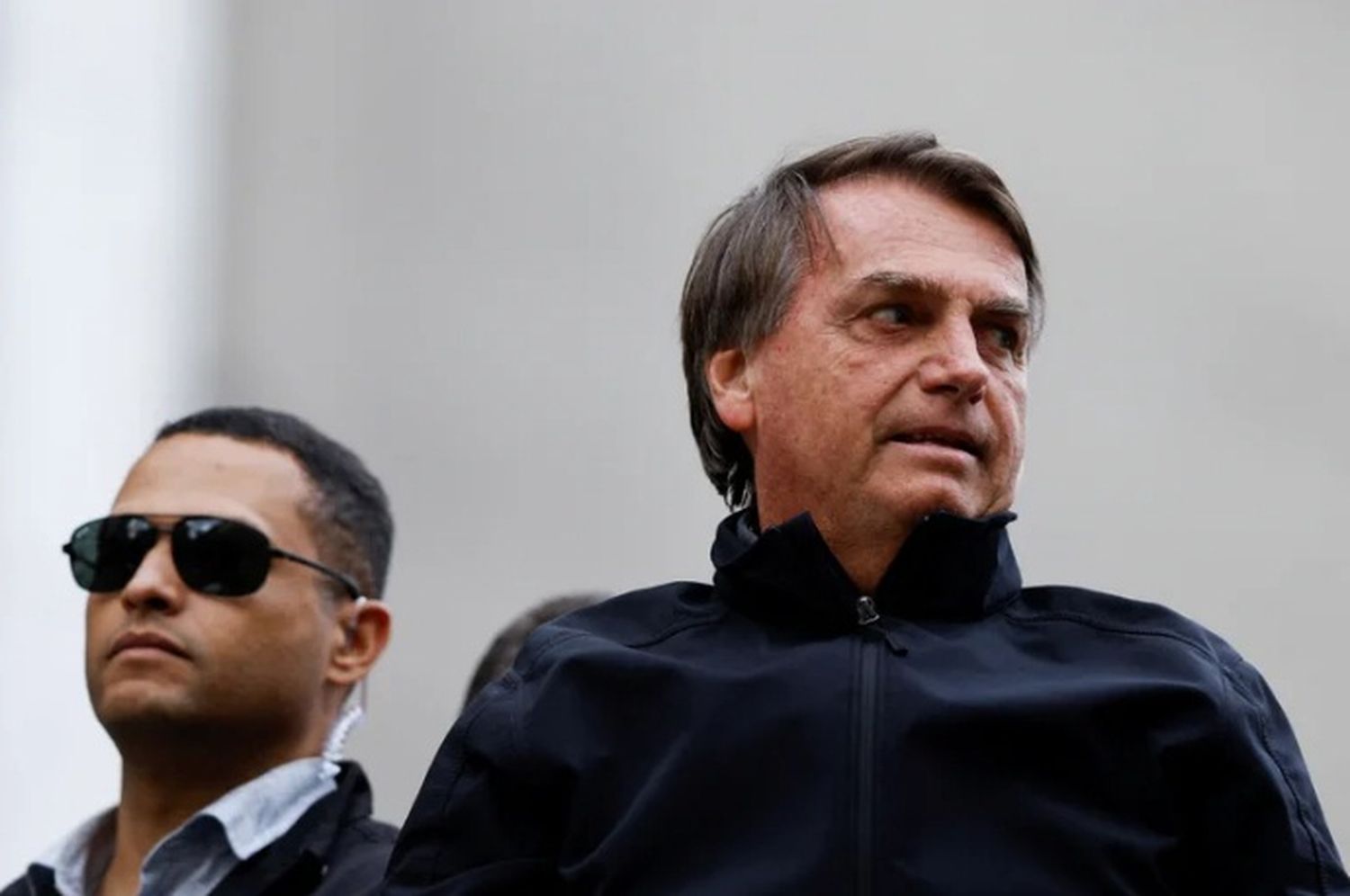 Jair Bolsonaro se refirió al atentado contra CFK: “Gracias a Dios el agresor no sabía manejar el arma”