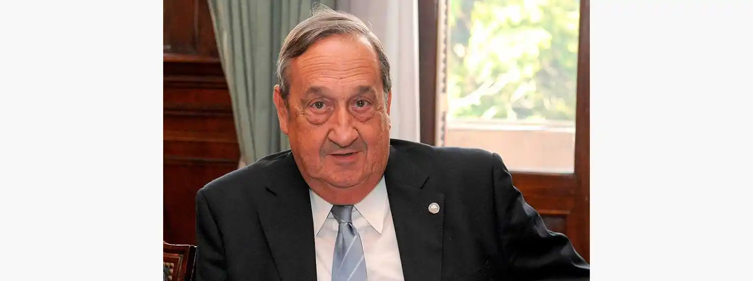 ¿Mandatos para siempre?: Lunghi va por su sexta intendencia en Tandil