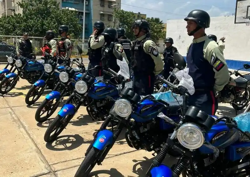 “PARA ATRAPAR PILLOS que aterran a Lechería”: refuerzan el patrullaje motorizado en las calles de la ciudad
