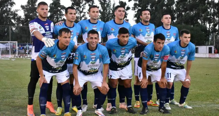 Torneo Regional: Mitre quedó libre pero no perdió terreno en la lucha por la clasificación