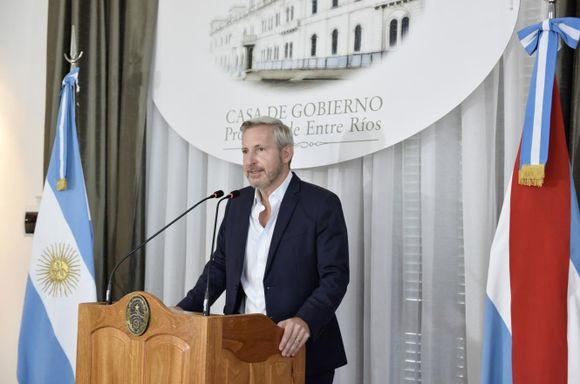 Realizarán concursos en las Direcciones Departamentales de Escuelas y en Direcciones de Hospitales