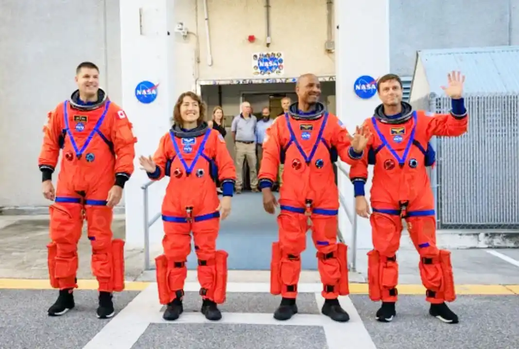 Qué cambios sufre el cuerpo de los astronautas de Artemis II tras regresar a la Tierra