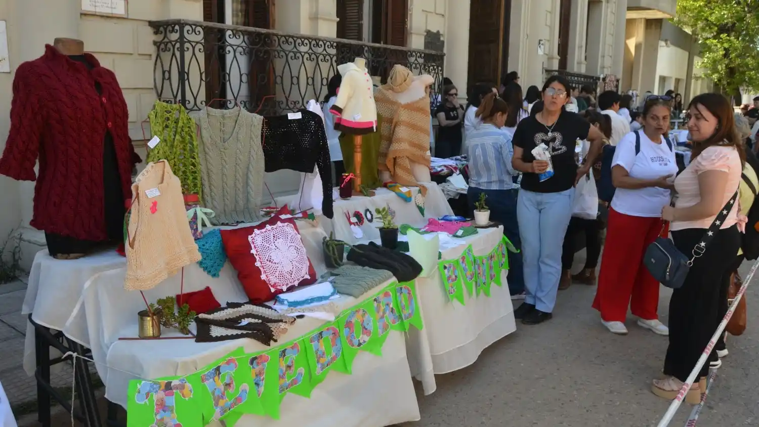 La Escuela Olegario Andrade celebró el Día de la Educación Técnica con una gran muestra anual