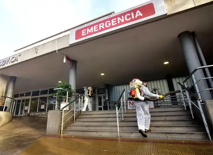 Sólo tres distritos libres del virus