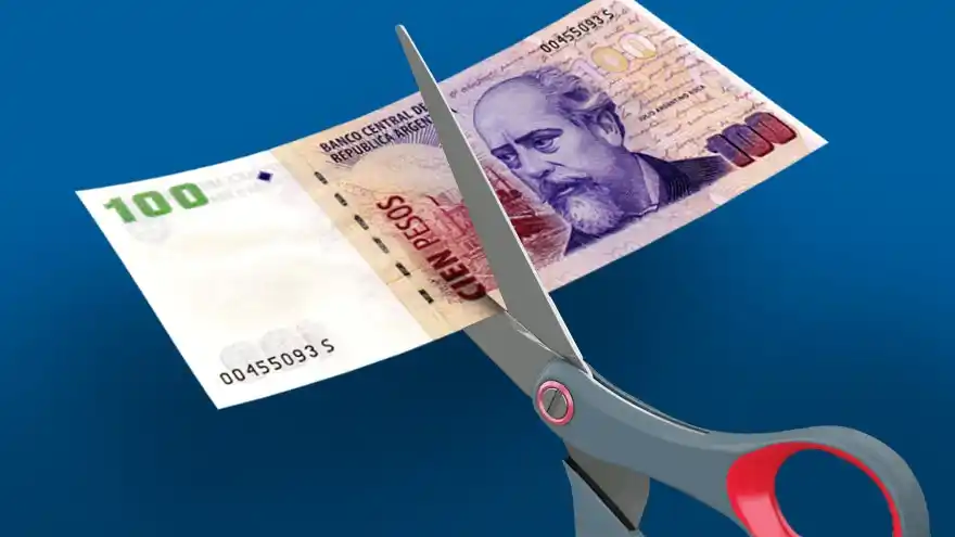 Coronavirus: ¿Qué intendentes bonaerenses decretaron baja de salario?