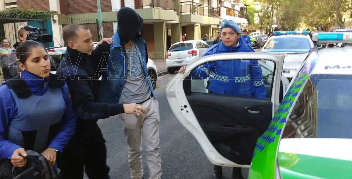 Chocó borracho e intentó escapar, pero lo detuvo un policía de civil