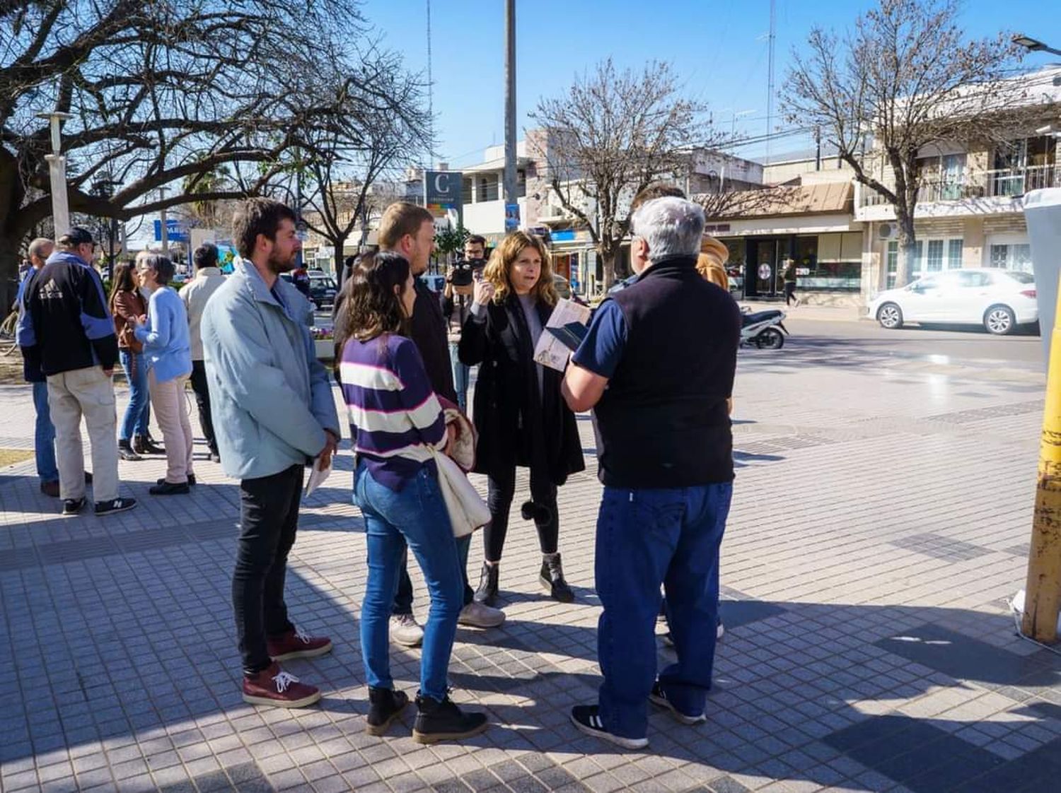 La actividad se llevó a cabo en plaza Rivadavia.