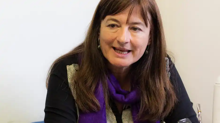 La ministra de mujeres apuntó contra la “descarada persecución de la que Cristina Fernández está siendo objeto”