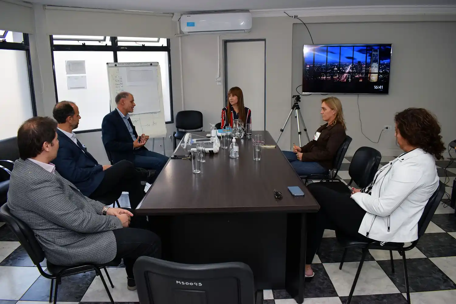 El Ministerio de Salud entrerriano recibió de la UNER 500 máscaras de protección facial